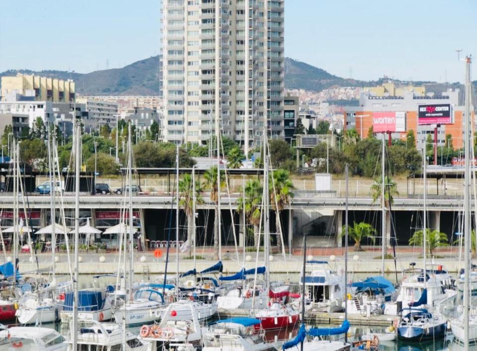 Forum De Barcelona Sea View Apartment With Garage Parking Sant Adria de Besos Luaran gambar